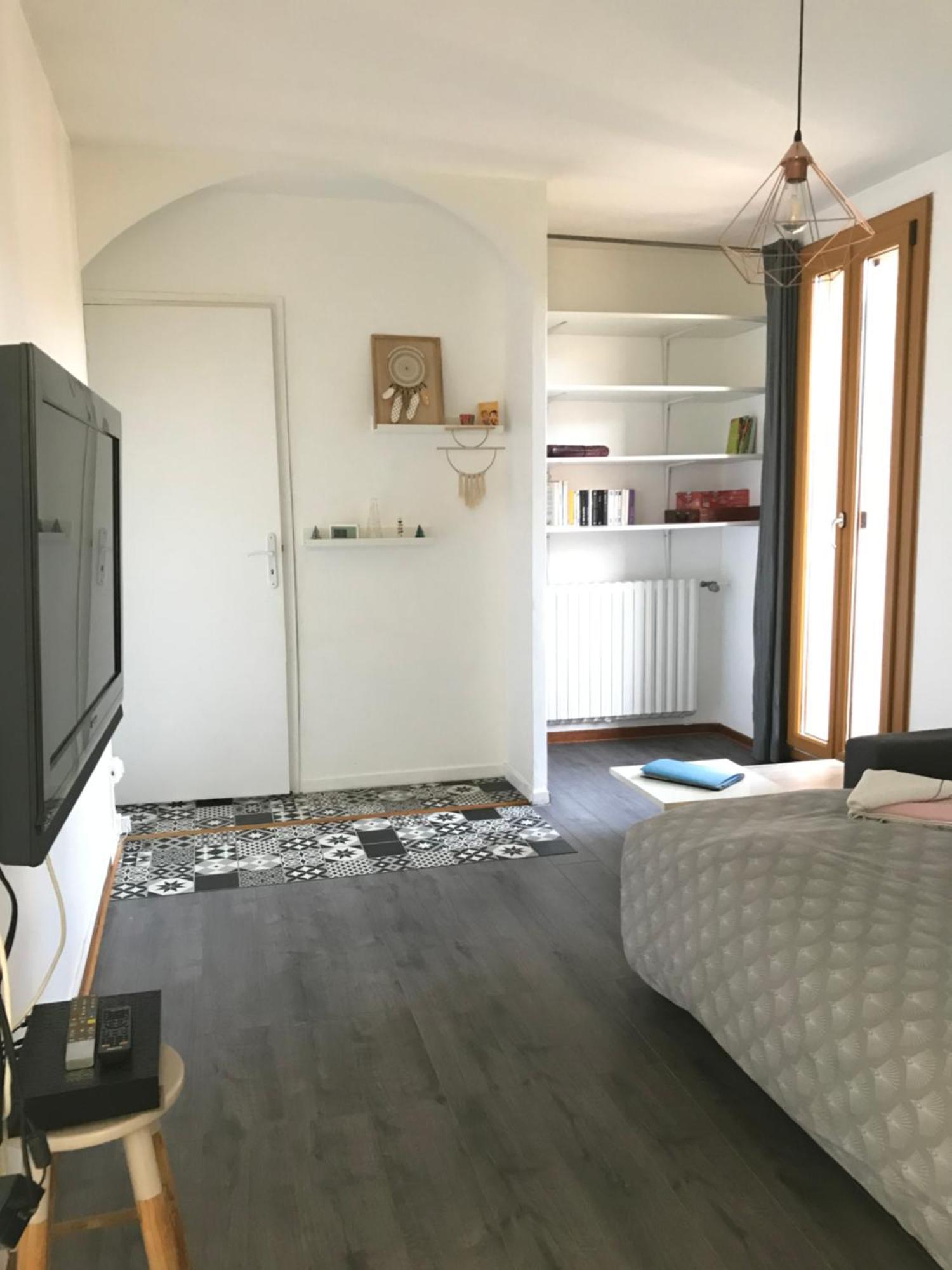 Dans Maison