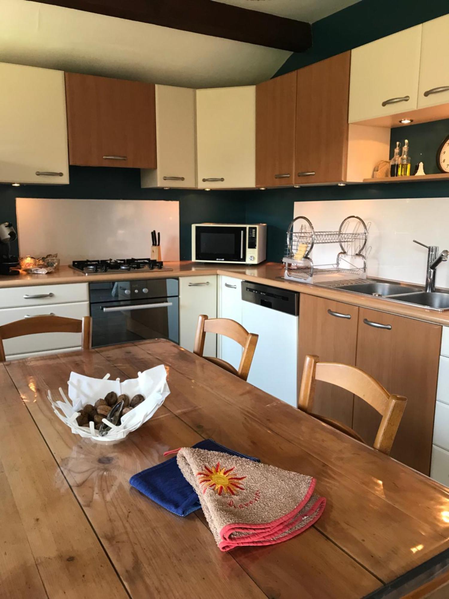 Dans Maison Brié-et-Angonnes